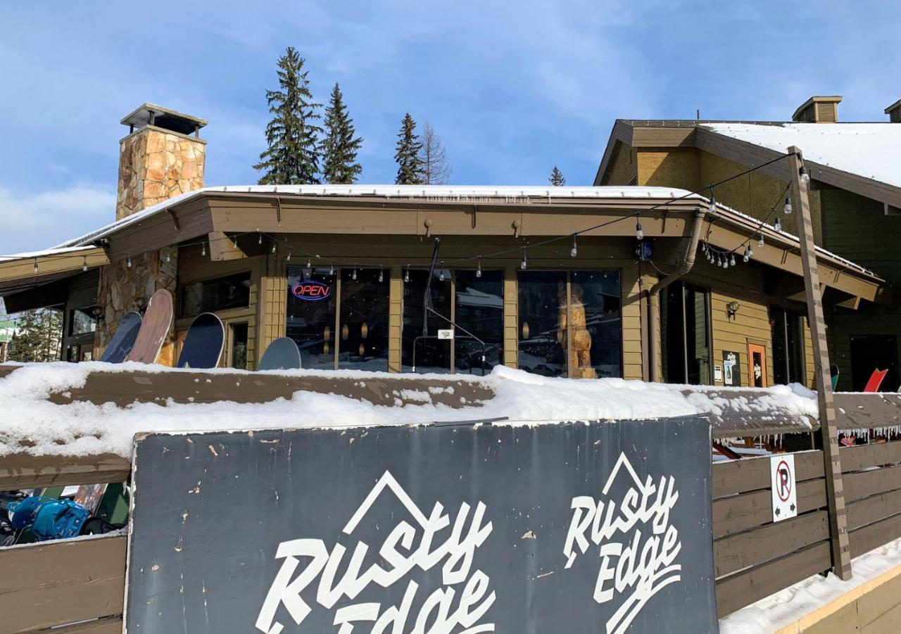 The Griz Inn By Park Vacation Management Fernie Esterno foto